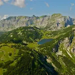 Neuwirt Hotel 3*